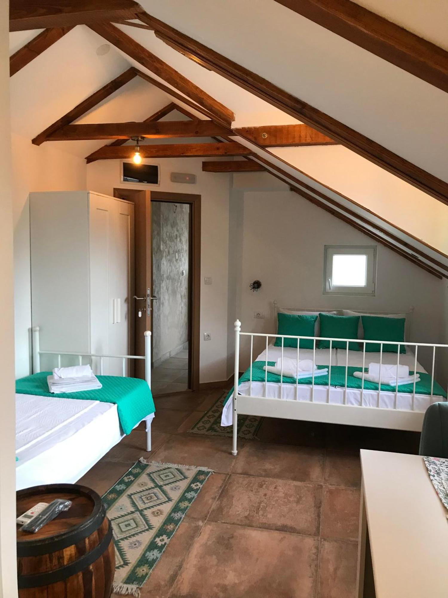Apartments Pkt Delux Ni 外观 照片