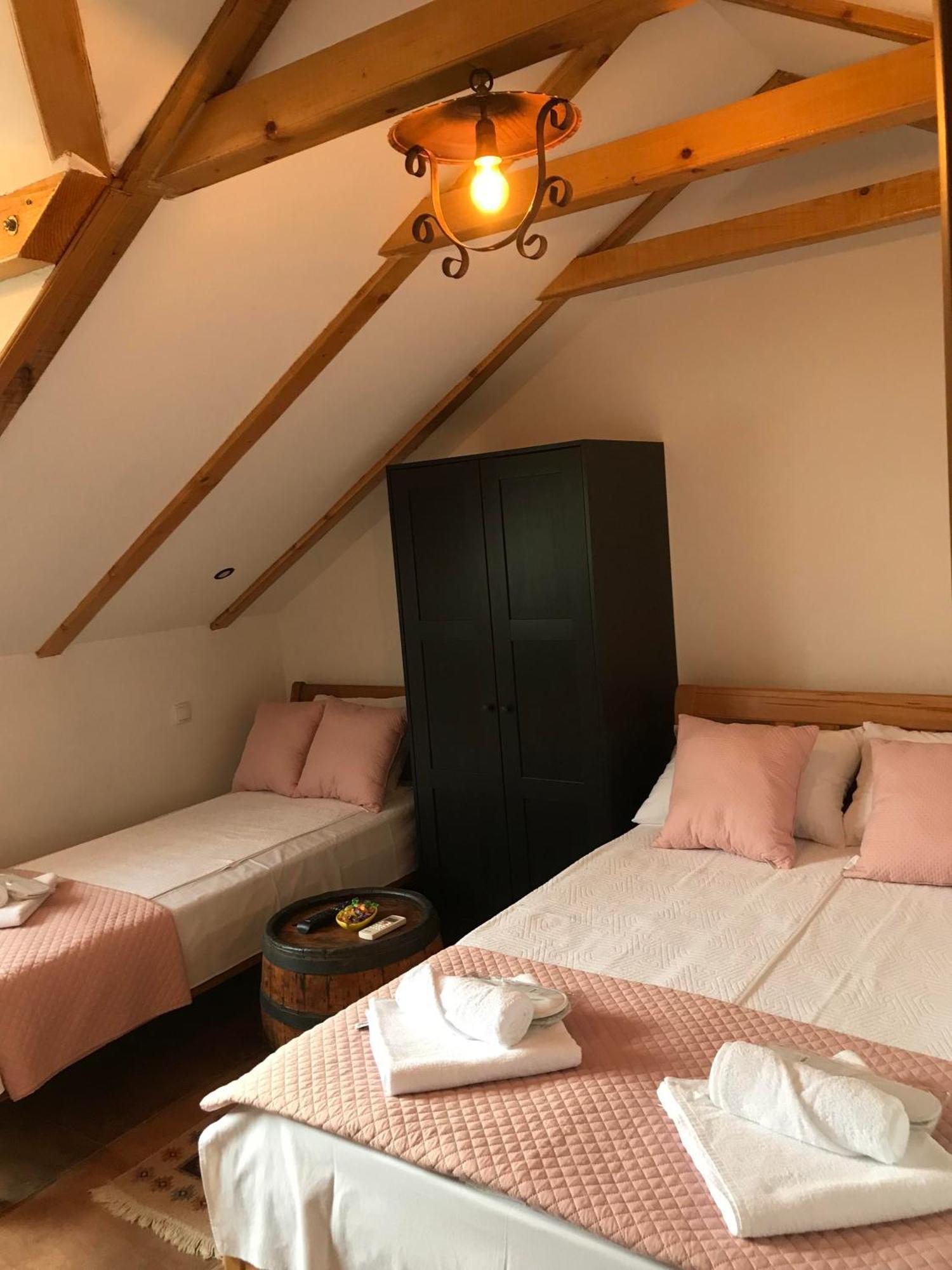 Apartments Pkt Delux Ni 外观 照片