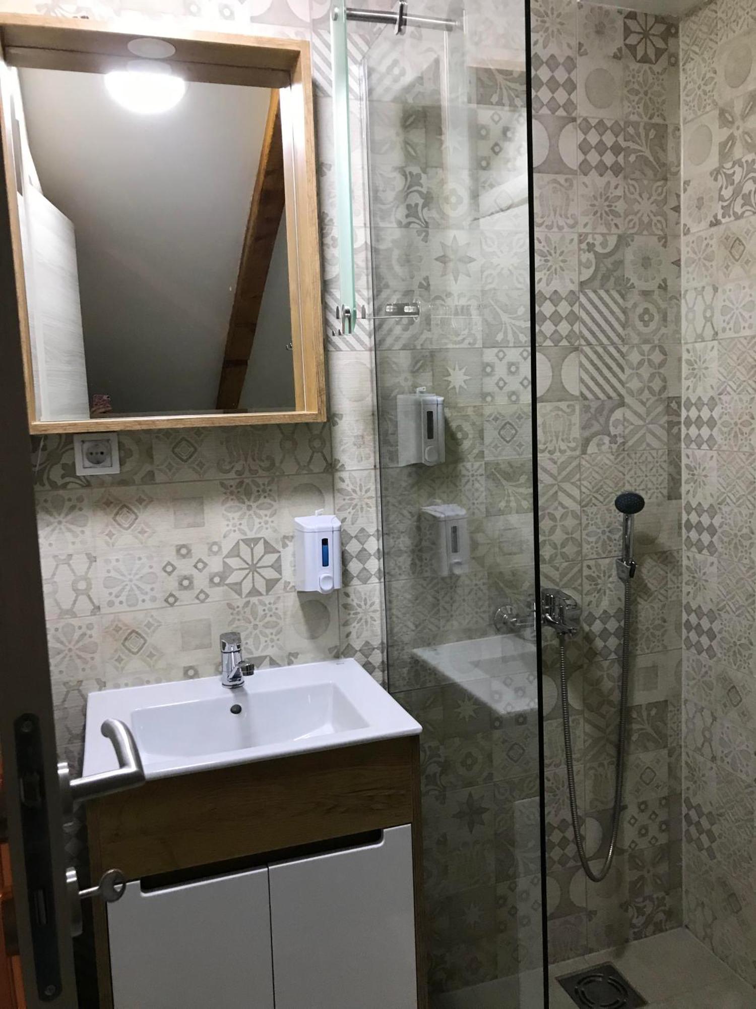 Apartments Pkt Delux Ni 外观 照片